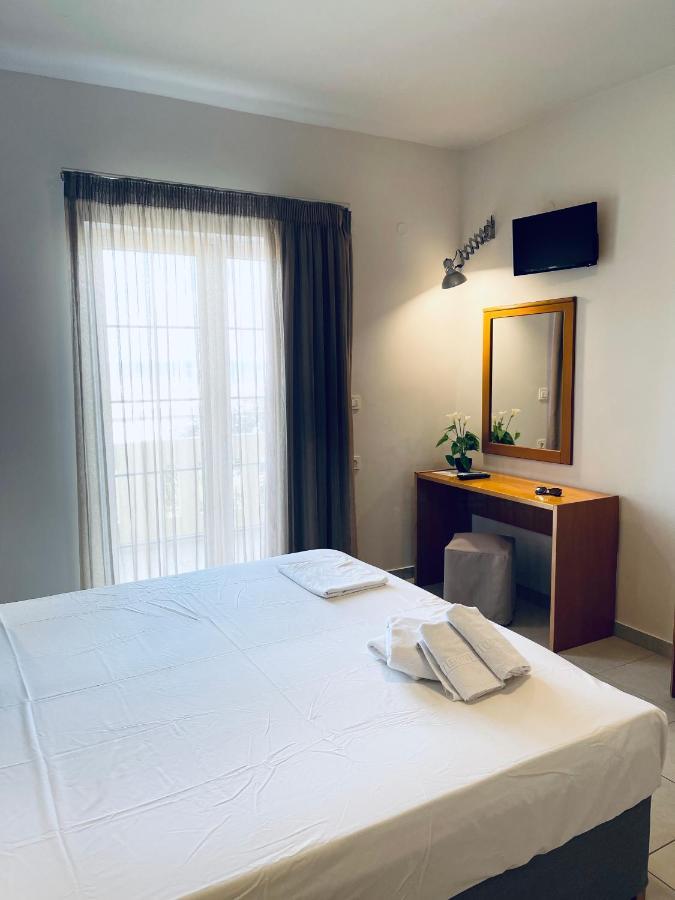 Amaryllis Aparthotel Platanias  Ngoại thất bức ảnh