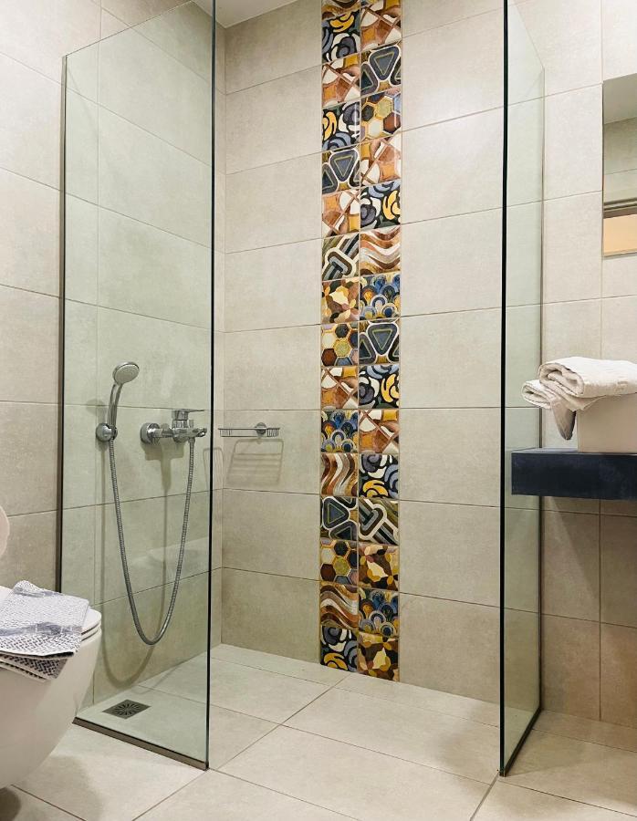 Amaryllis Aparthotel Platanias  Ngoại thất bức ảnh