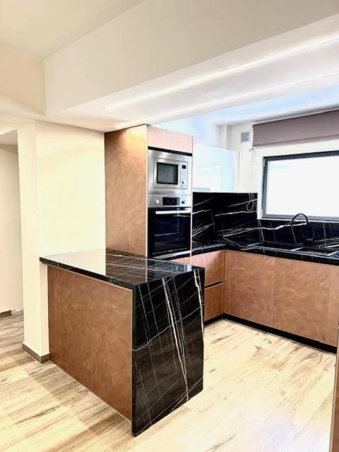 Amaryllis Aparthotel Platanias  Ngoại thất bức ảnh