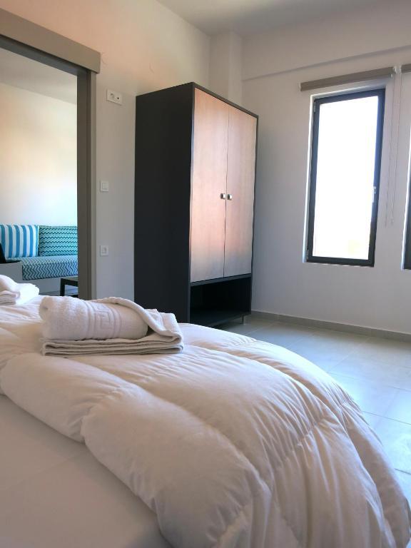 Amaryllis Aparthotel Platanias  Phòng bức ảnh